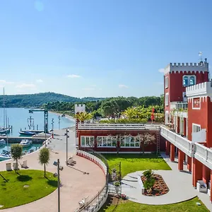 Hotel Garuti ****